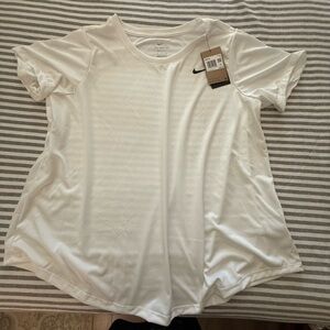 Nike Women's Classic White Tee